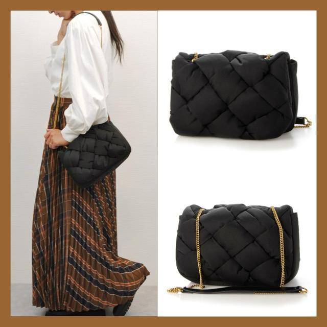 雑誌掲載●定価9,350円【美品】ボンディングメッシュチェーンバッグ●黒ブラック●ショルダーバッグ●美人百科 GISELs 韓国 < ブランド  雑誌掲載●定価9,350円【美品】ボンディングメッシュチェーンバッグ●黒ブラック●ショルダーバッグ●美人百科 GISELs 韓国 < ブランドの