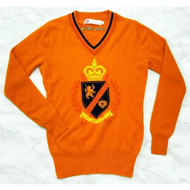 ビバハートVIVA HEART カシミヤ100%セーター#40オレンジ < レジャー/スポーツ ビバハートVIVA HEART カシミヤ100%セーター#40オレンジ < レジャー/スポーツの