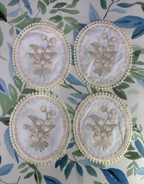 ���V�i���g�p�X�Y�����̎h�J����R�[�X�^�[�Z�b�g (4���g)  �� �C���e���A/���C�t�� 