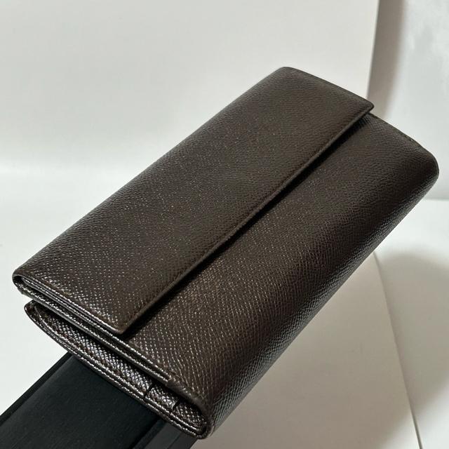 BVLGARI ブルガリ メンズ クラシコ Wホック二つ折り長財布 レザー ダークブラウン ブラウン ゴールド金具 < ブランド BVLGARI ブルガリ メンズ クラシコ Wホック二つ折り長財布 レザー ダークブラウン ブラウン ゴールド金具 < ブランドの