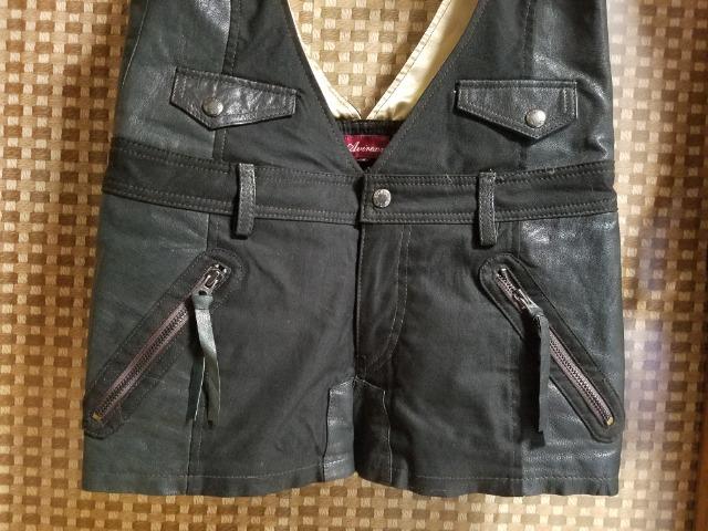 超美品☆アヴィレックス《革×綿コンビ》黒ホットパンツ☆格好可愛♪♪ < ブランド  超美品☆アヴィレックス《革×綿コンビ》黒ホットパンツ☆格好可愛♪♪ < ブランドの