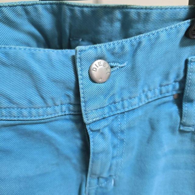 DIESEL ディーゼル 青緑カラー ブロック スキニーデニム < ブランド DIESEL ディーゼル 青緑カラー ブロック スキニーデニム < ブランドの