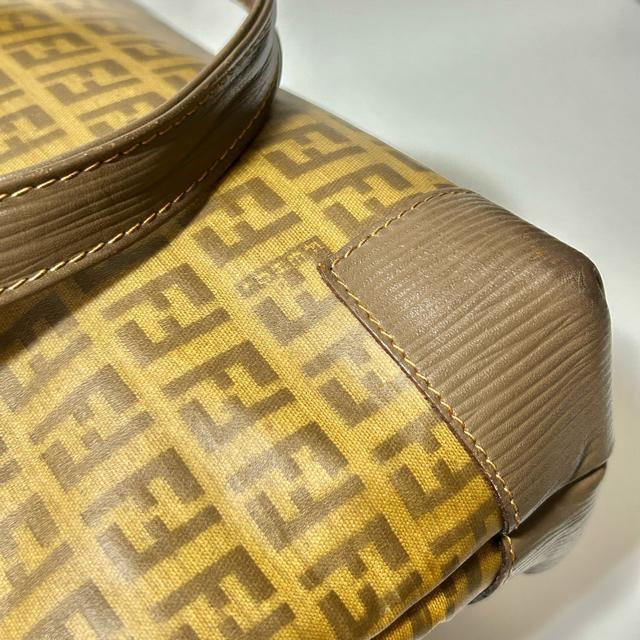 FENDI フェンディ ズッカ柄 ヴィンテージ トートバッグ ブラウン < ブランド FENDI フェンディ ズッカ柄 ヴィンテージ トートバッグ ブラウン < ブランドの