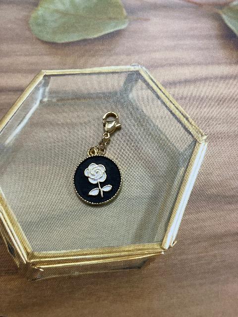 ハンドメイド マスクチャーム < 女性ファッション  ハンドメイド マスクチャーム  < 女性ファッションの