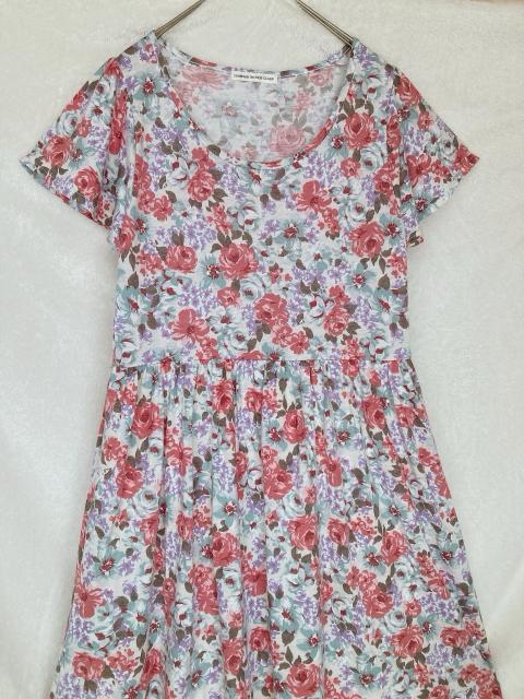NICE CLAUP ナイスクラップ 花柄 半袖ひざ丈 ワンピース F N2m < ブランド  NICE CLAUP ナイスクラップ 花柄 半袖ひざ丈 ワンピース F N2m < ブランドの