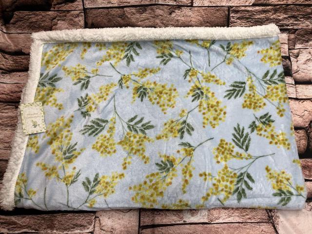 送料無料!フランネル素材で肌触り抜群!【ミモザ】裏シープボアタッチ ハーフブランケット(画像から)1枚 < インテリア/ライフ 送料無料!フランネル素材で肌触り抜群!【ミモザ】裏シープボアタッチ ハーフブランケット(画像から)1枚 < インテリア/ライフの