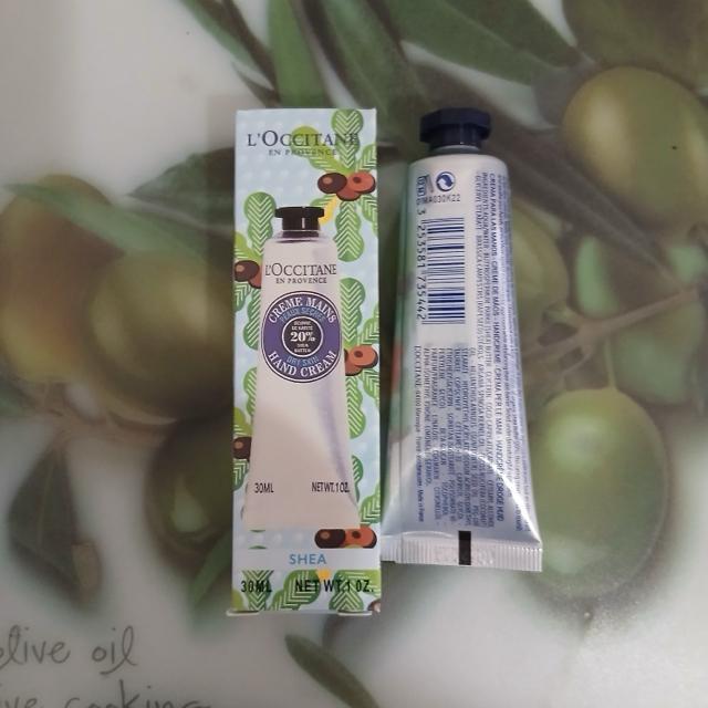 L'OCCITANEnhN[ VA  /RX/lC 