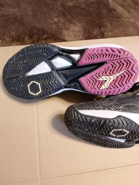ディアドラテニスシューズ☆サイズ23 < レジャー/スポーツ ディアドラテニスシューズ☆サイズ23 < レジャー/スポーツの