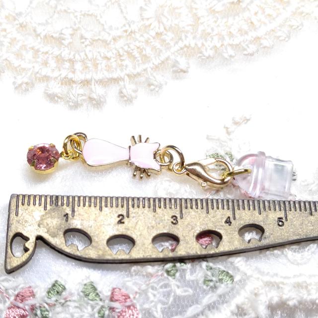 ハンドメイド☆コネクターキャップ☆type-C専用☆猫 ピンク < 女性ファッション ハンドメイド☆コネクターキャップ☆type-C専用☆猫 ピンク < 女性ファッションの