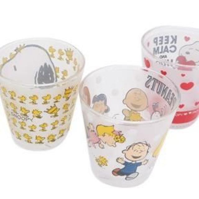 【スヌーピー】可愛い♪半透明×透明 ガラスコップ タンブラー フロストグラス B < アニメ/コミック/キャラクター 【スヌーピー】可愛い♪半透明×透明 ガラスコップ タンブラー フロストグラス B < アニメ/コミック/キャラクターの