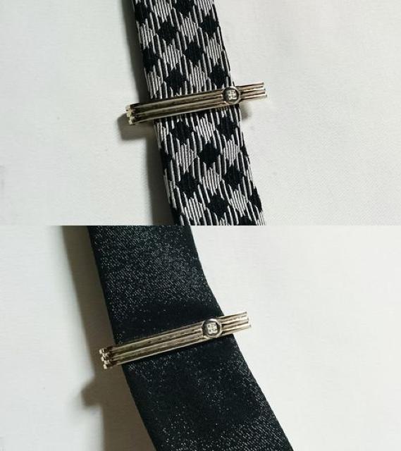 正規良レア ジバンシィGIVENCHY ストライプライン ロゴネクタイピン ゴールド タイバー < ブランド  正規良レア ジバンシィGIVENCHY ストライプライン ロゴネクタイピン ゴールド タイバー < ブランドの