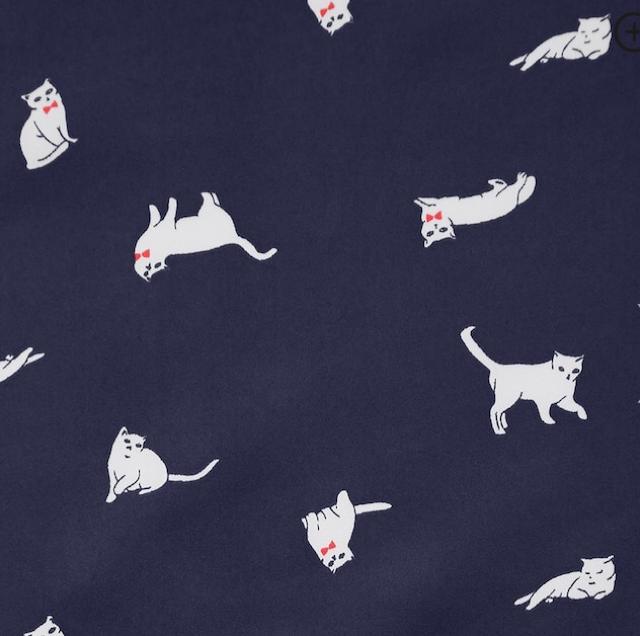 GU・猫リボンキャット柄ネイビーサテン長袖パジャマ < ブランド GU・猫リボンキャット柄ネイビーサテン長袖パジャマ < ブランドの