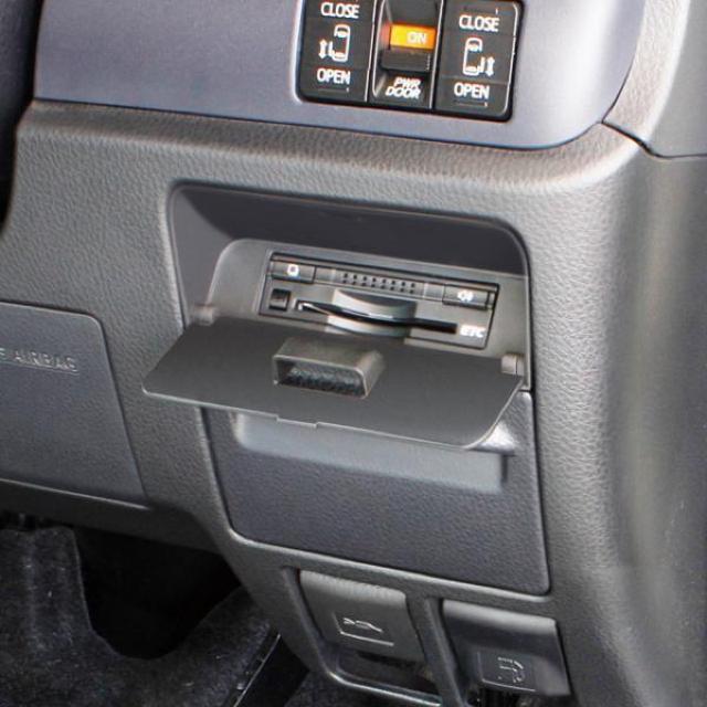 80系ノア/ヴォクシー/エスクァイア専用 ビルトインETCカバーSY-NV8 専用設計でETC車載器ビルトインタイプ装着箇所パネル < 自動車/バイク 80系ノア/ヴォクシー/エスクァイア専用 ビルトインETCカバーSY-NV8 専用設計でETC車載器ビルトインタイプ装着箇所パネル < 自動車/バイク