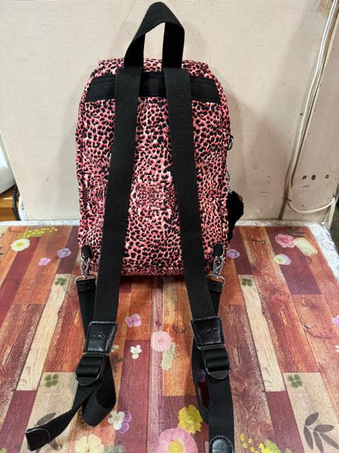 ӂ߂āKIPLINGbNEO[I[CETVc3_܂Ƃߔ聚1000~X^[gɔi