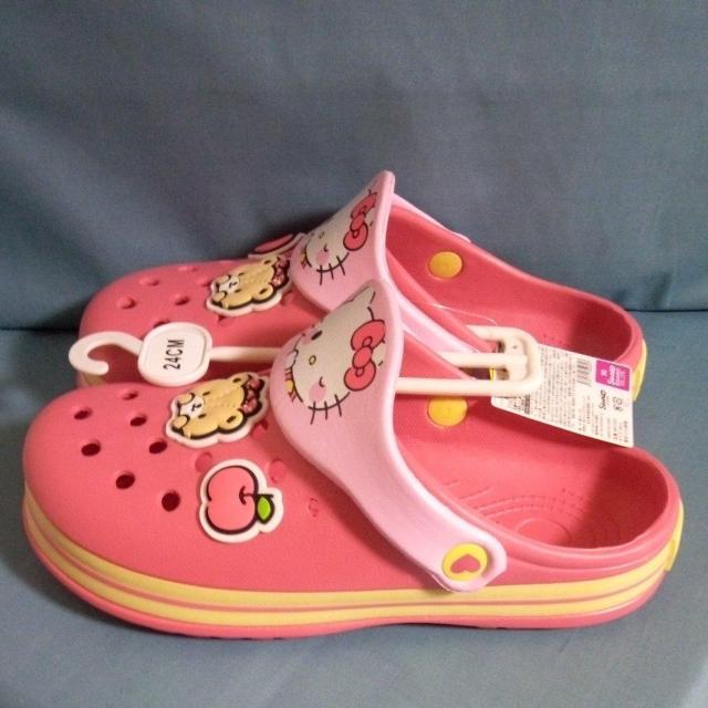 サンリオ ハローキティ EVAサンダル 24p < おもちゃ サンリオ ハローキティ EVAサンダル 24p < おもちゃの