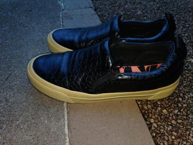 ZARA  ��  �X�j�[�J�[  �Q�R.�Tcm �� �u�����h�� 