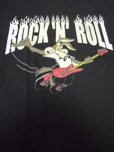 ★Looney Tunes★Wile E. Coyote★ワイリー・コヨーテ★ロックTシャツ★M★ < 男性ファッション  ★Looney Tunes★Wile E. Coyote★ワイリー・コヨーテ★ロックTシャツ★M★ < 男性ファッションの
