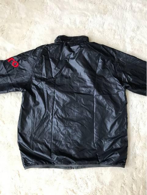 子供用デサント umbro  ウィンドブレーカー 150センチ < ブランド  子供用デサント umbro  ウィンドブレーカー 150センチ < ブランドの