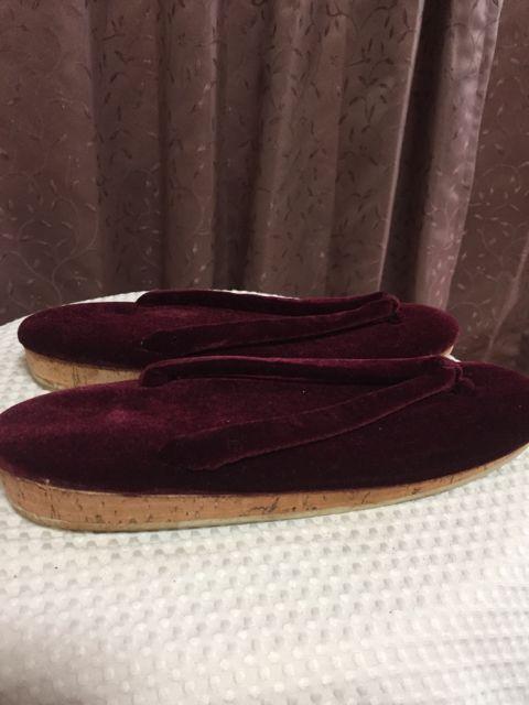 142.新品☆和装  ぞうり☆ベロア☆深紅☆23.5センチ < 女性ファッション  142.新品☆和装  ぞうり☆ベロア☆深紅☆23.5センチ < 女性ファッションの