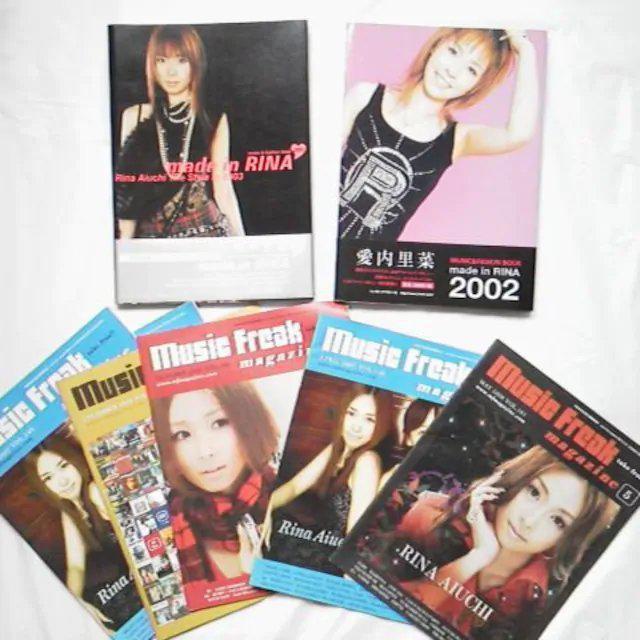 愛内里菜(垣内りか)ミニポスター8枚&【初版】写真集2冊など < タレントグッズ  愛内里菜(垣内りか)ミニポスター8枚&【初版】写真集2冊など < タレントグッズの