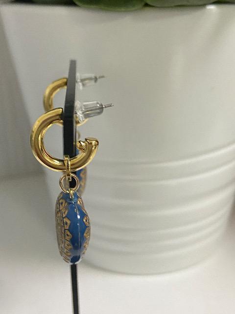 最終値下げ ハンドメイド ドイツ製アクリルハートのハーフフープピアス < 女性ファッション  最終値下げ ハンドメイド ドイツ製アクリルハートのハーフフープピアス < 女性ファッションの