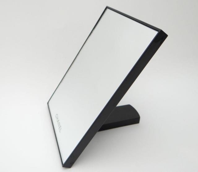 CHANEL シャネル ノベルティ 2WAY ハンドミラー スタンド手鏡 ブラック<USED>【送料無料】 < ブランド CHANEL シャネル ノベルティ 2WAY ハンドミラー スタンド手鏡 ブラック<USED>【送料無料】 < ブランドの