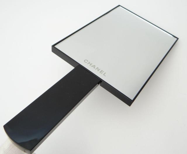 CHANEL シャネル ノベルティ 2WAY ハンドミラー スタンド手鏡 ブラック<USED>【送料無料】 < ブランド CHANEL シャネル ノベルティ 2WAY ハンドミラー スタンド手鏡 ブラック<USED>【送料無料】 < ブランドの
