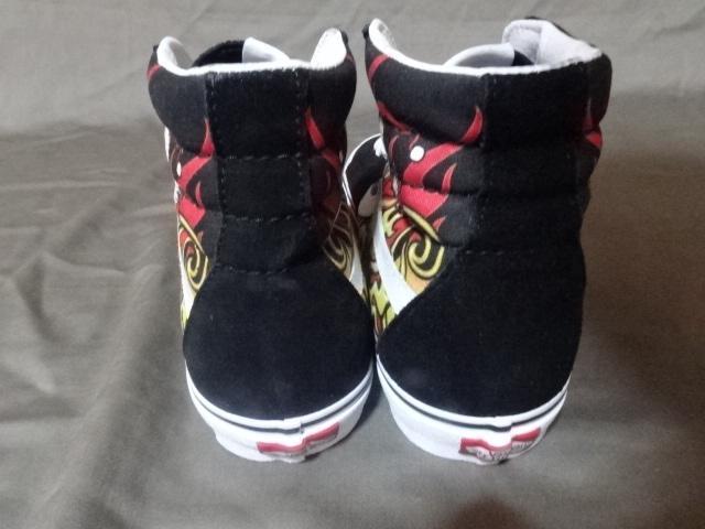 USAw oY A USAySk8 HizSanta flame black 24.5a  uh 