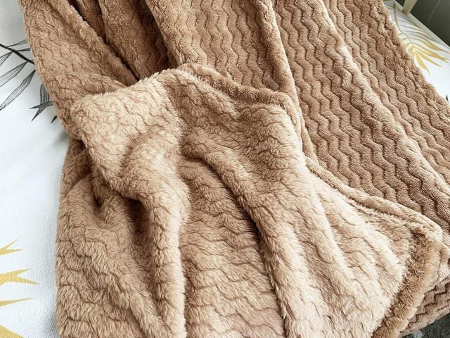 sledar(スレダー) 毛布 シングル ブランケット あったかふわふわ 柔らか < インテリア/ライフ sledar(スレダー) 毛布 シングル ブランケット あったかふわふわ 柔らか < インテリア/ライフの