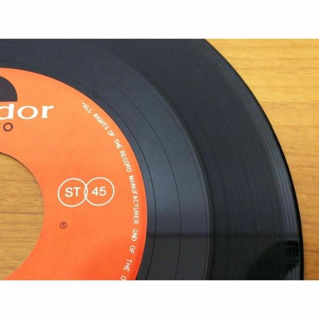 【送料無料】EP:野口五郎 悲しみの日曜日/愛のレッスン < CD/DVD/ビデオ 【送料無料】EP:野口五郎 悲しみの日曜日/愛のレッスン < CD/DVD/ビデオの