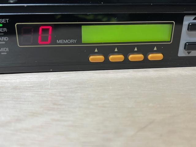 YAMAHA�@EMP700�@����m�F�ς݁@�W�����N�����@�{�̂̂� �� �z�r�[�� 