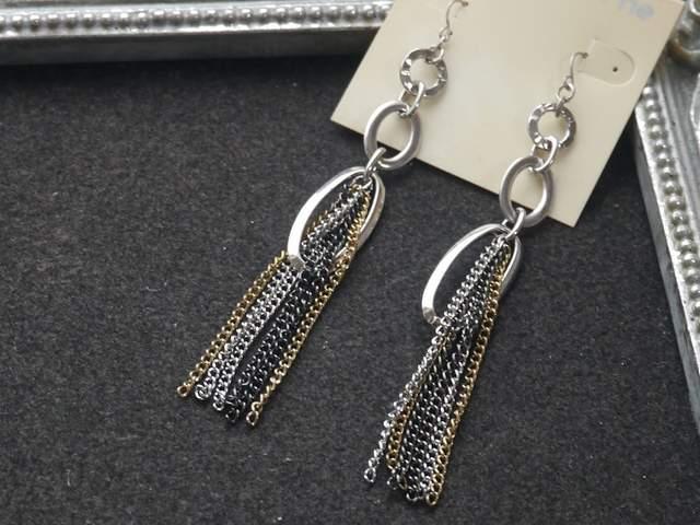 ViLIZ claiborneAeB[NX^CbV`F[sAX  ANZT[/v 