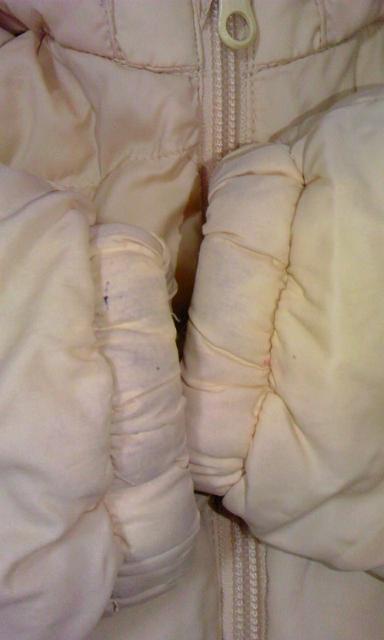 ユニクロ〓90cm〓ダウン〓中綿〓フード付き〓 < ブランド  ユニクロ〓90cm〓ダウン〓中綿〓フード付き〓 < ブランドの