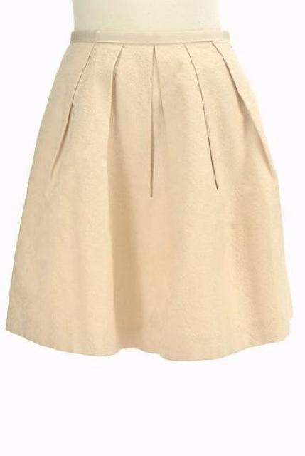 定価16,500円●JUSGLITTYジャスグリッティー●ダマスクス柄ジャガードタックスカート ジャガードスカート●ベージュ < ブランド  定価16,500円●JUSGLITTYジャスグリッティー●ダマスクス柄ジャガードタックスカート ジャガードスカート●ベージュ < ブランドの
