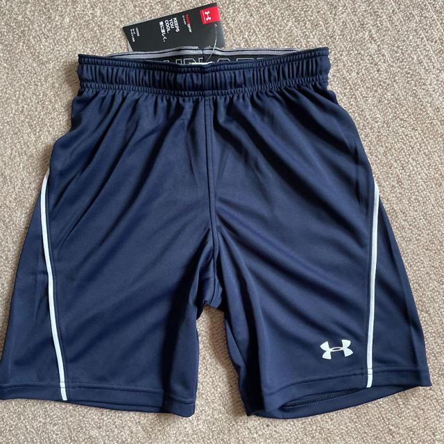 アンダーアーマー ハーフパンツ ショートパンツ 短パン BSC6086 Mサイズ ブラック 黒 < ブランド  アンダーアーマー ハーフパンツ ショートパンツ 短パン BSC6086 Mサイズ ブラック 黒 < ブランドの