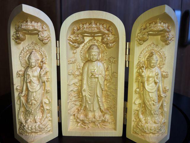 送料無料 柘植木彫仏像 浄土宗西方三聖 開閉式筒型1 < インテリア/ライフ  送料無料 柘植木彫仏像 浄土宗西方三聖 開閉式筒型1 < インテリア/ライフの