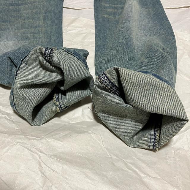 【ノーブランド扱い】 ストレートデニム / ダメージ加工 & ペイント / M < 男性ファッション  【ノーブランド扱い】 ストレートデニム / ダメージ加工 & ペイント / M < 男性ファッションの