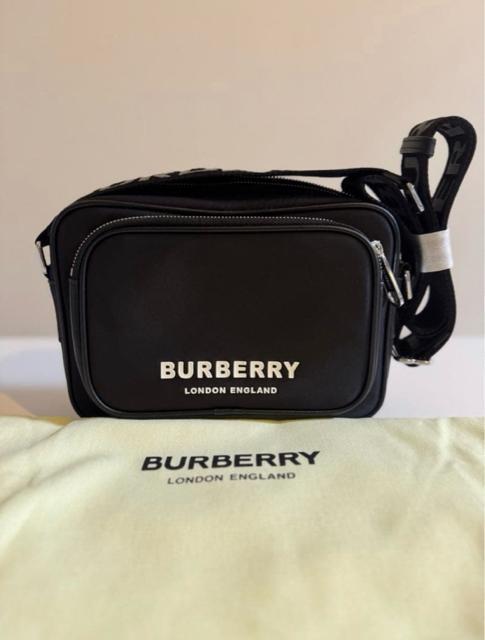 Burberry パディバッグ ショルダーバッグ カメラバッグ バーバリー < ブランド Burberry パディバッグ ショルダーバッグ カメラバッグ バーバリー < ブランドの