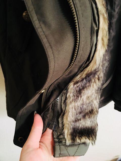 新品☆アウター☆L☆ファー付き2way☆ミリタリー系 < 女性ファッション  新品☆アウター☆L☆ファー付き2way☆ミリタリー系 < 女性ファッションの