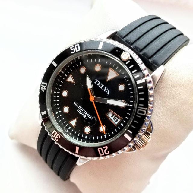 TELVA 腕時計 ダイバーウォッチ タイプ 10BAR  100M防水 ベルト新品 腕回り約19センチ 無回転ベゼル デザイン < 男性アクセサリー/時計  TELVA 腕時計 ダイバーウォッチ タイプ 10BAR  100M防水 ベルト新品 腕回り約19センチ 無回転ベゼル デザイン  < 男性アクセサリー/時計の