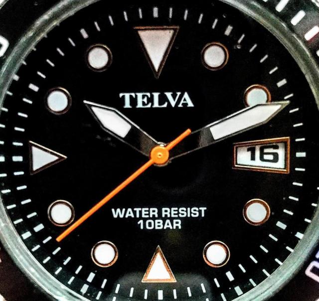 TELVA 腕時計 ダイバーウォッチ タイプ 10BAR  100M防水 ベルト新品 腕回り約19センチ 無回転ベゼル デザイン < 男性アクセサリー/時計  TELVA 腕時計 ダイバーウォッチ タイプ 10BAR  100M防水 ベルト新品 腕回り約19センチ 無回転ベゼル デザイン < 男性アクセサリー/時計の