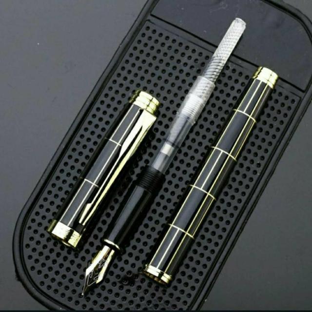 新品 激渋 万年筆 筆記 用具 ペン 黒 ベース < インテリア/ライフ  新品 激渋 万年筆 筆記 用具 ペン 黒 ベース < インテリア/ライフの