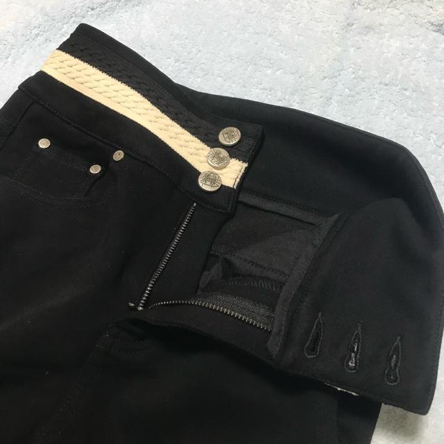 正規品 シャネル CoCoボタン スリムパンツ ブラック/ホワイト S < ブランド  正規品 シャネル CoCoボタン スリムパンツ ブラック/ホワイト S < ブランドの