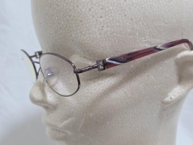 正規レア フェンディ Fロゴ グラマラス メタルフレームアイウェア ピンク系 ズッカF 石 アイコン 男女兼用 サングラス○眼鏡 < ブランド  正規レア フェンディ Fロゴ グラマラス メタルフレームアイウェア ピンク系 ズッカF 石 アイコン 男女兼用 サングラス○眼鏡 < ブランドの