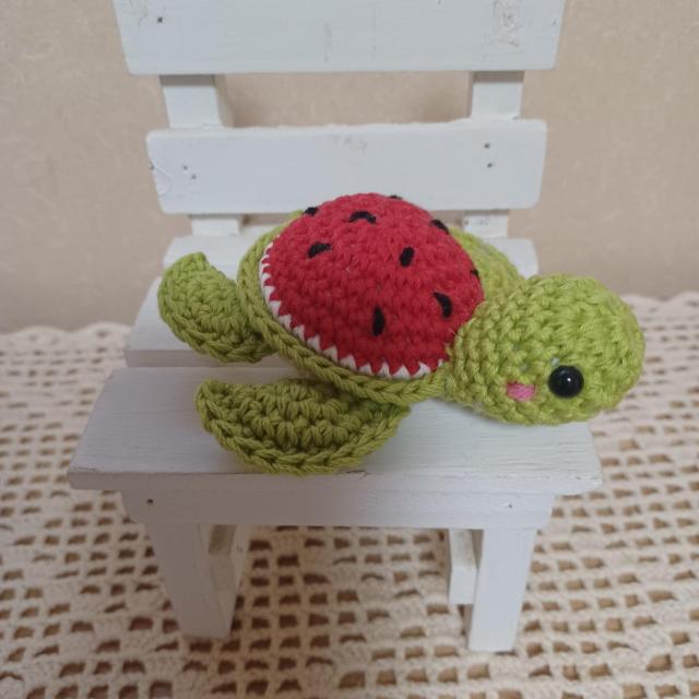 ☆Hand made☆  海ガメちゃんbaby B*西瓜Ver.*あみぐるみ < ペット/手芸/園芸  ☆Hand made☆  海ガメちゃんbaby B*西瓜Ver.*あみぐるみ < ペット/手芸/園芸の