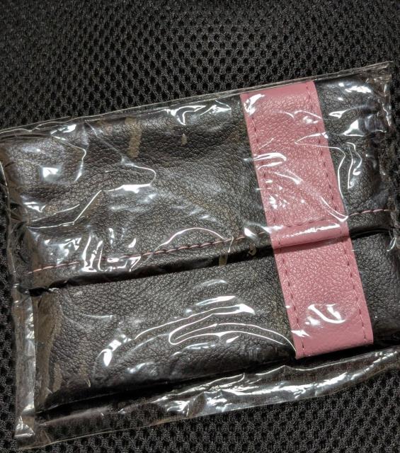 ☆ポケットティッシュカバー・黒×ピンク・送料込み☆ < 女性ファッション  ☆ポケットティッシュカバー・黒×ピンク・送料込み☆ < 女性ファッションの