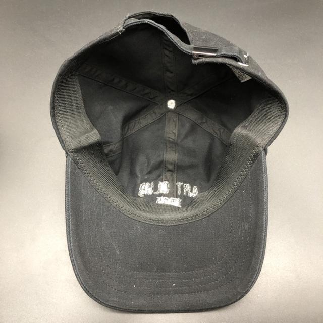 ���� GU �W�[���[ ���f�B�[�X �L���b�v �X�q