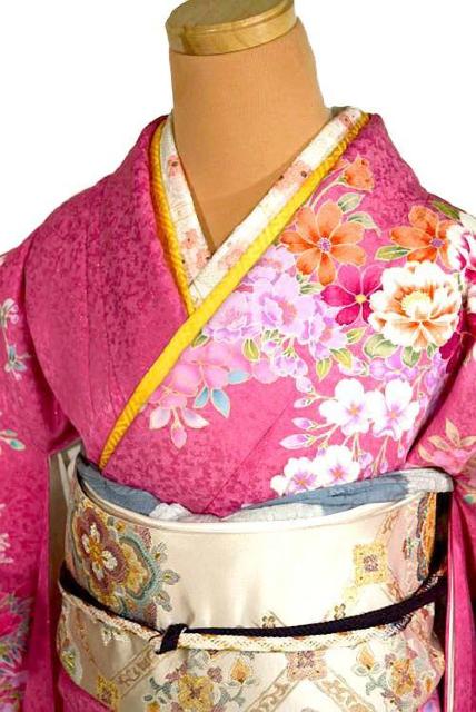 【最高級】新品同様 ピンク 暈し染め 銀通し 金駒シシュウ 花尽し 可愛い振袖 身丈164cm 裄丈66.5cm T3500 < 女性ファッション  【最高級】新品同様 ピンク 暈し染め 銀通し 金駒シシュウ 花尽し 可愛い振袖 身丈164cm 裄丈66.5cm T3500 < 女性ファッションの