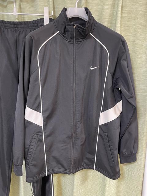 NIKE ナイキ 00s ビッグスウォッシュトラックジャケット  ジャージ セットアップ 上下セット L パンツ ジャケット 黒 < ブランド  NIKE ナイキ 00s ビッグスウォッシュトラックジャケット  ジャージ セットアップ 上下セット L パンツ ジャケット 黒 < ブランドの