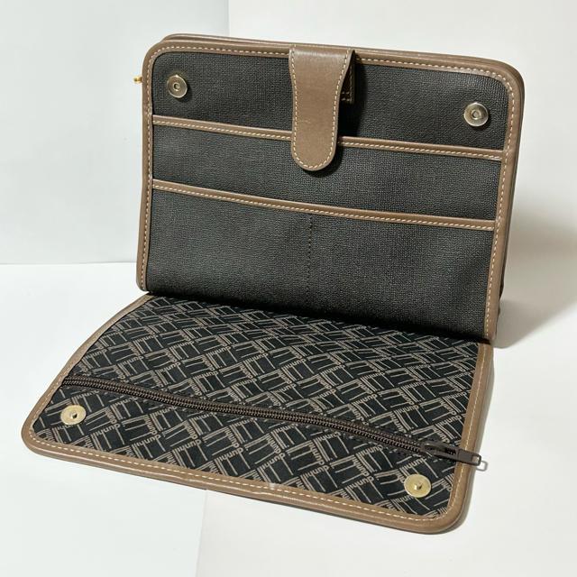 美品 dunhill ダンヒル セカンドバッグ クラッチバッグ PVC レザー < ブランド 美品 dunhill ダンヒル セカンドバッグ クラッチバッグ PVC レザー < ブランドの